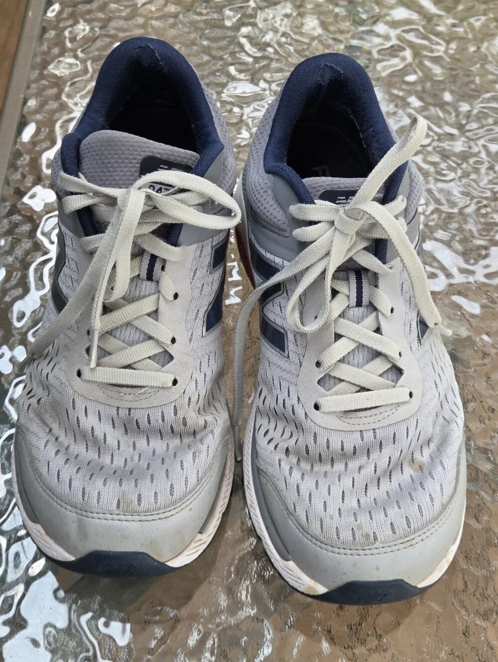 New Balance 847v4 Running Sneakers Men Size 10.5 D Gray Blue Mesh Comfort Shoes